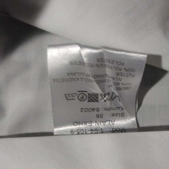 Feraud suit w/ pants - Picture 2 of 2